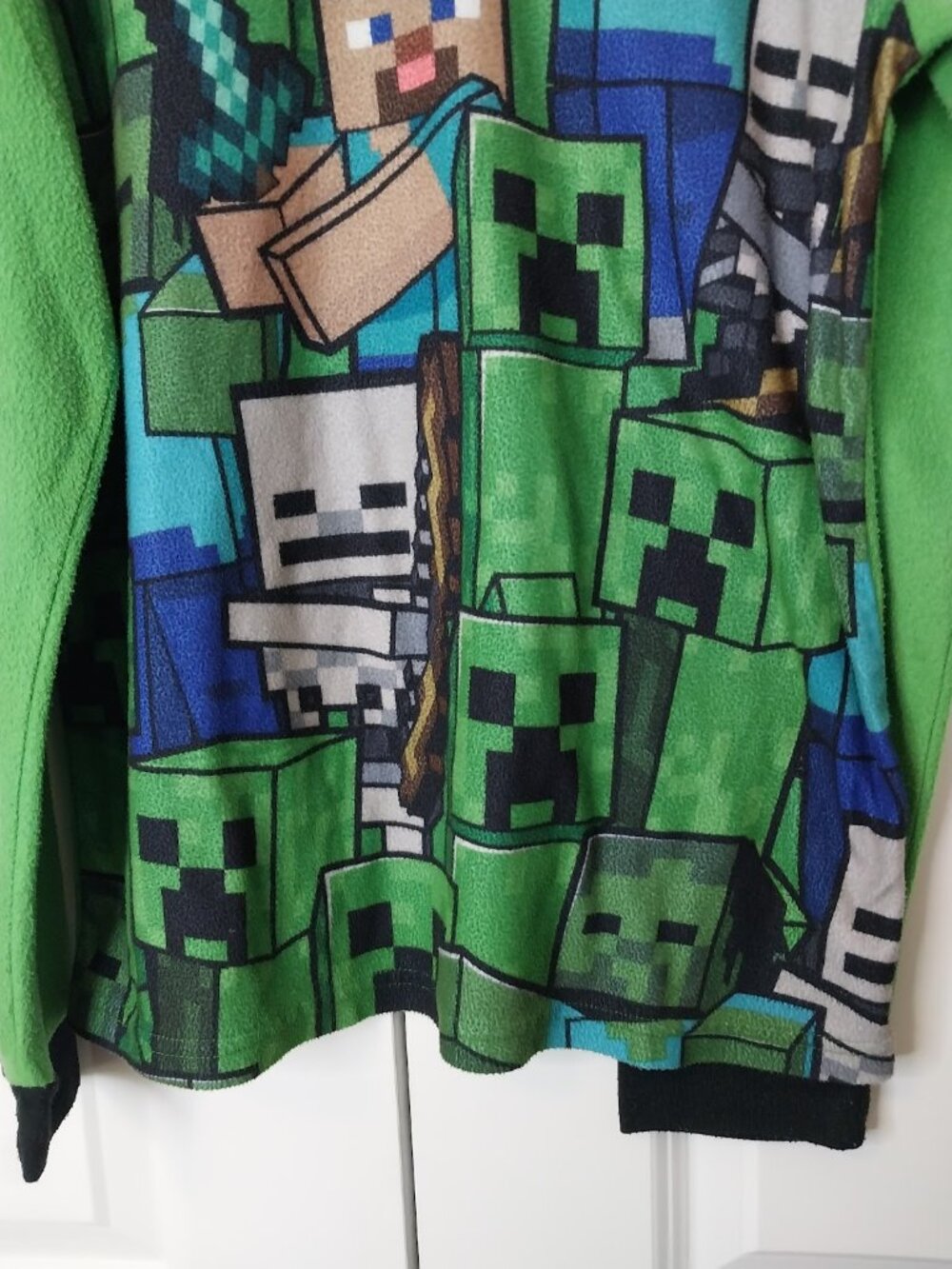 Minecraft Pajamas Set - Picture 5 of 15